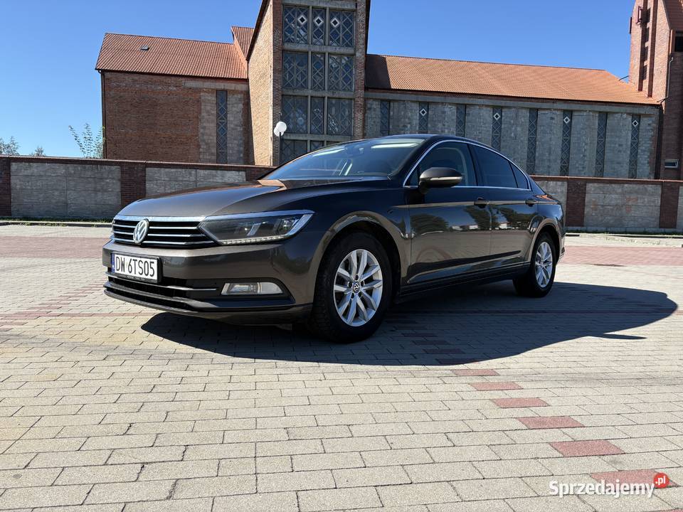 Volkswagen Passat B8 20tdi 150 DSG sedan 2018 ABS