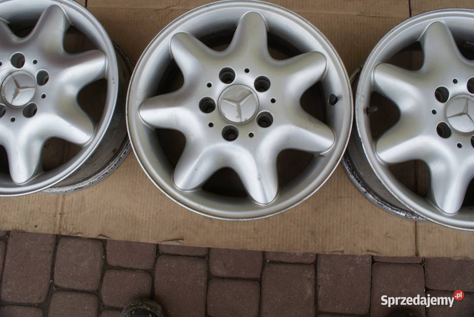 AluFelgi oryginał Mercedes 6Jx15 5x112x666 ET31 Samochodowe