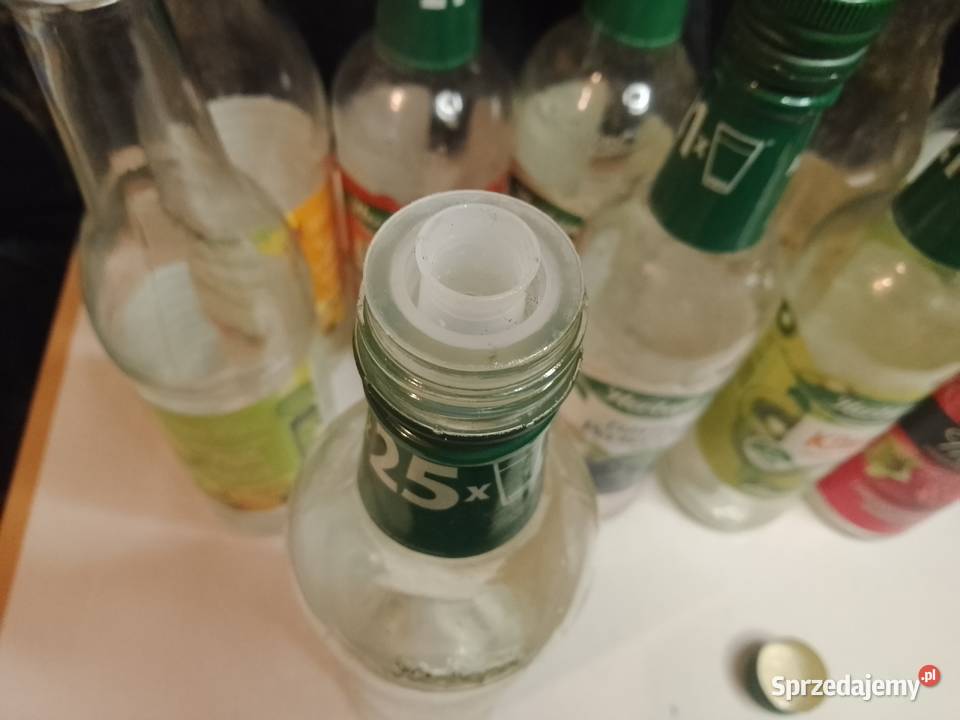 Butelki sokach z nakretką dozownikiem420 440 500 wielokolorowy lubelskie Świdnik