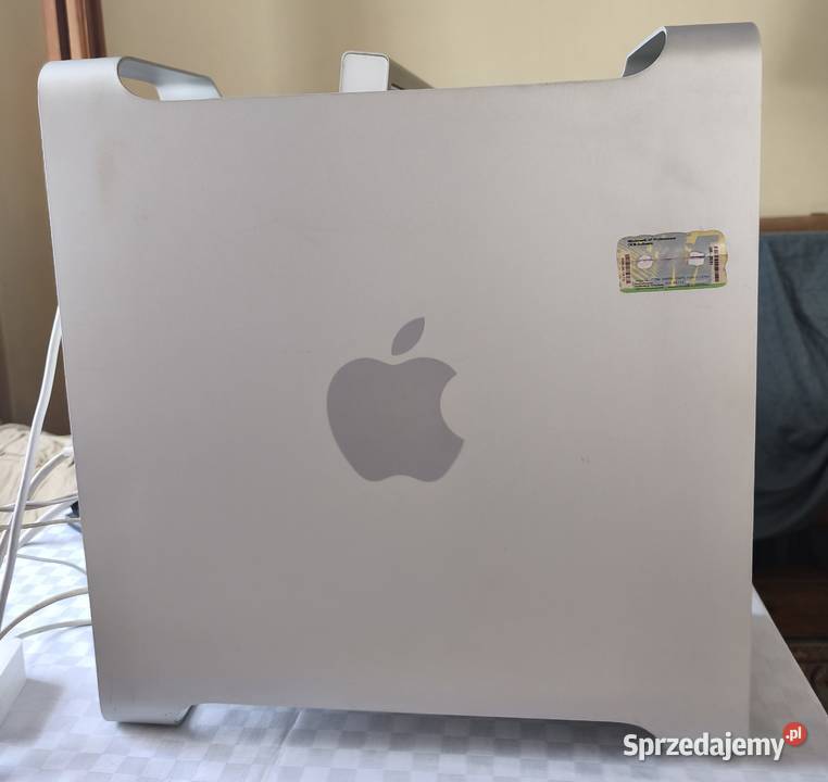 Komputer Mac PRO z 32 cale ekranem Warszawa
