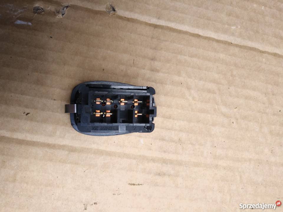 Przełącznik szyby Peugeot 406 Rok produkcji 2001 Staszów