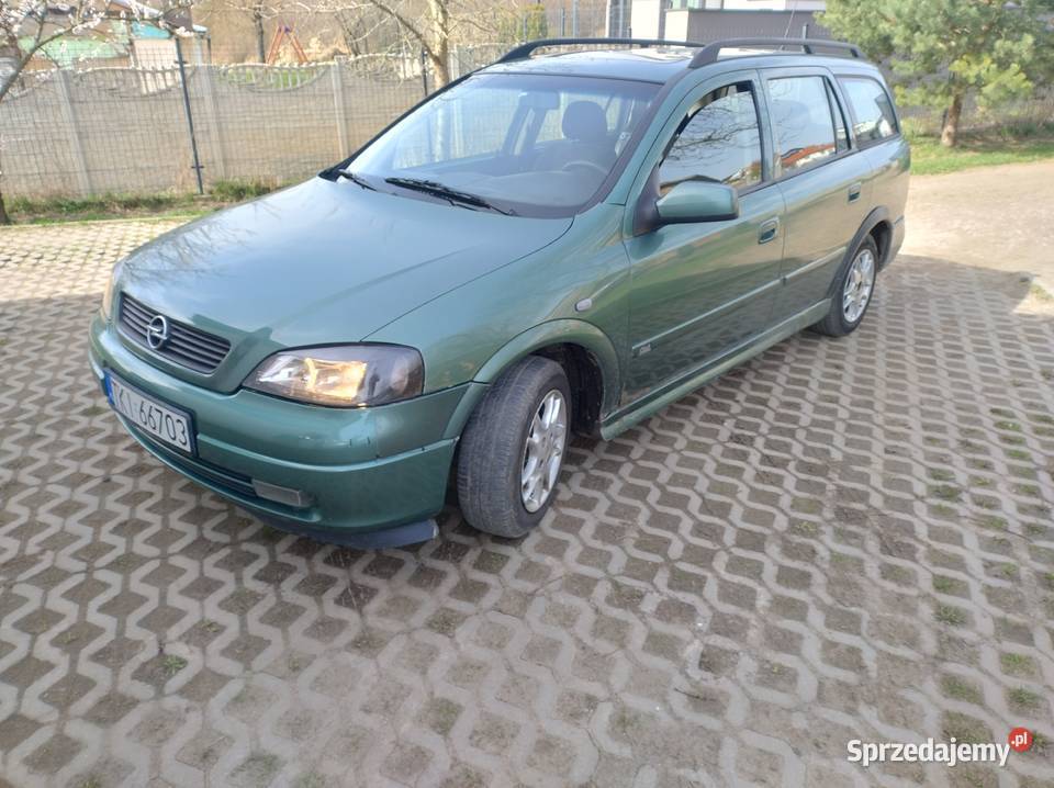 OPEL ASTRA II combi 14 benzyna hak Rok produkcji 1999 świętokrzyskie Kielce sprzedam