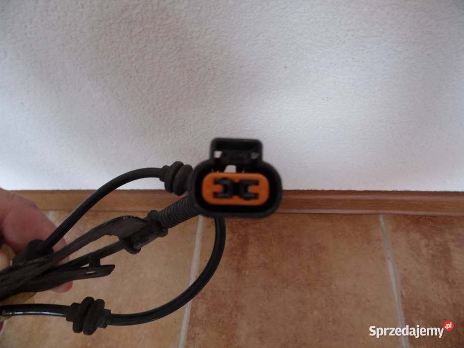 KABEL ABS HUNDAI i20 2012 prawa strona wielkopolskie Słupca