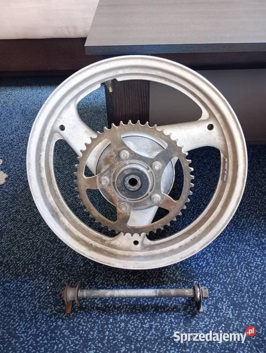 Tylna felga kompletna Suzuki GSXF 600 katana Średnica 17" Motocyklowe Skarżysko-Kamienna