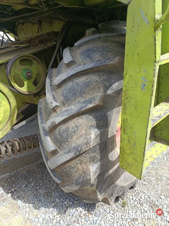 Claas dominator 85