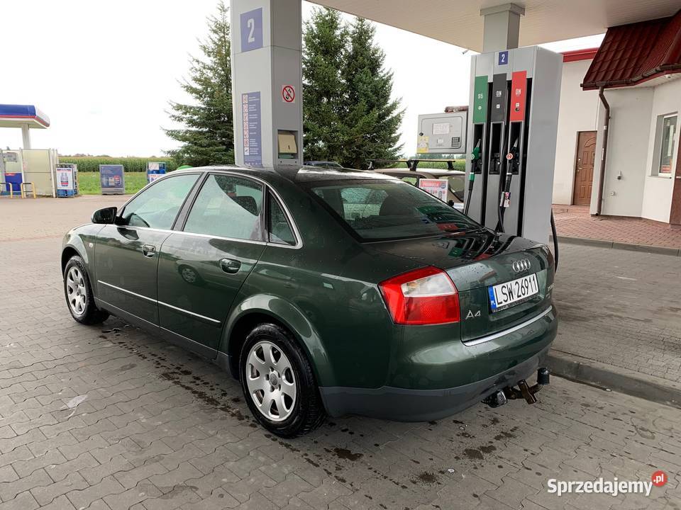Audi A4 B6 19 AWX 130 klimatyzacja opony zimowe nieuszkodzony Milejów-Osada