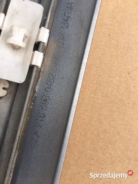 Listwa drzwi prawy przód mercedes w210 Lift 744 Chojnice