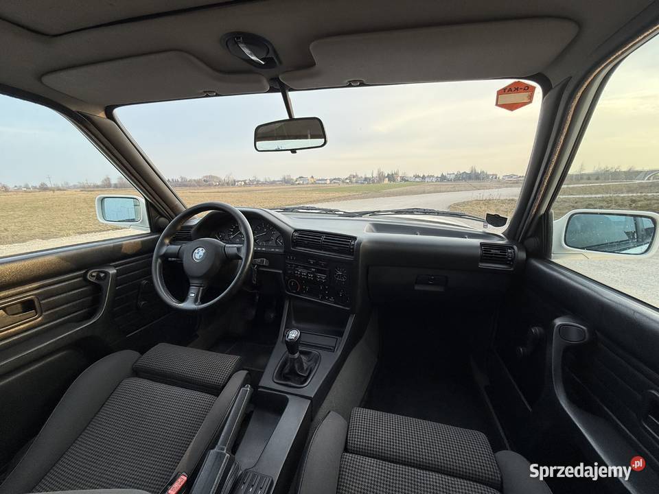 BMW E30 V8 M60B40 Alpinweiss 2