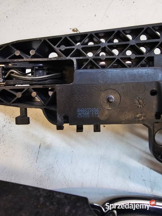 KLAMKI KLAMKA AUDI A6 A7 4H1837885 LY9T LED Przystajń