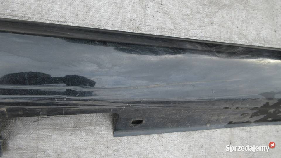 MERCEDES W246 LISTWA PROGOWA PRAWA PROG PRAWY Karoseria Ruda Śląska
