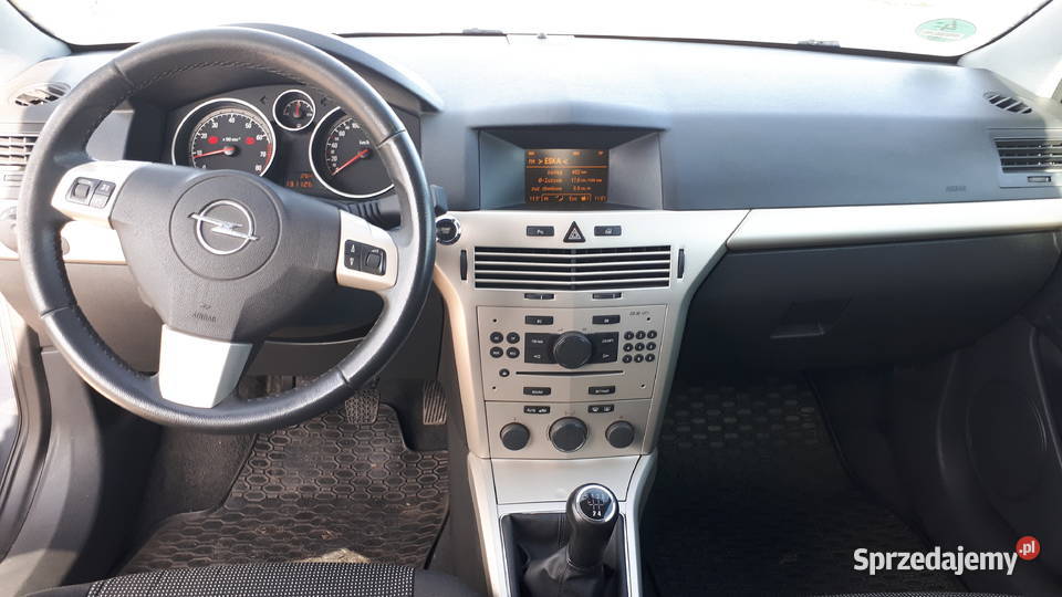 Opel ASTRA H 14 GTC 08rzDegwprzOryDoinZaresport
