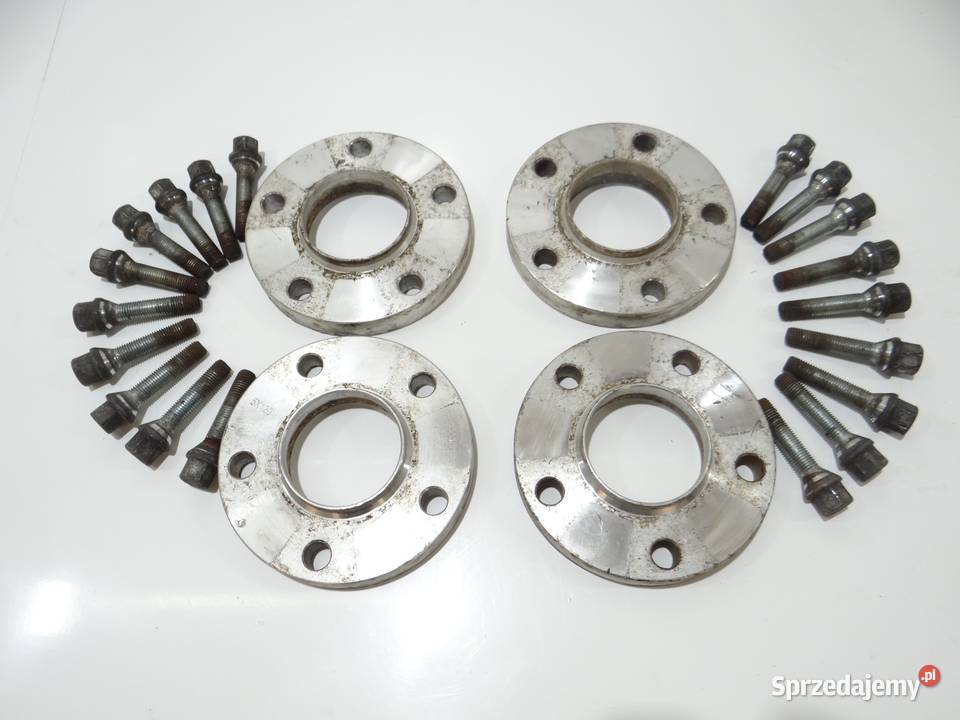DYSTANSE BMW E60 E61 KOMPLET Strzyżewice