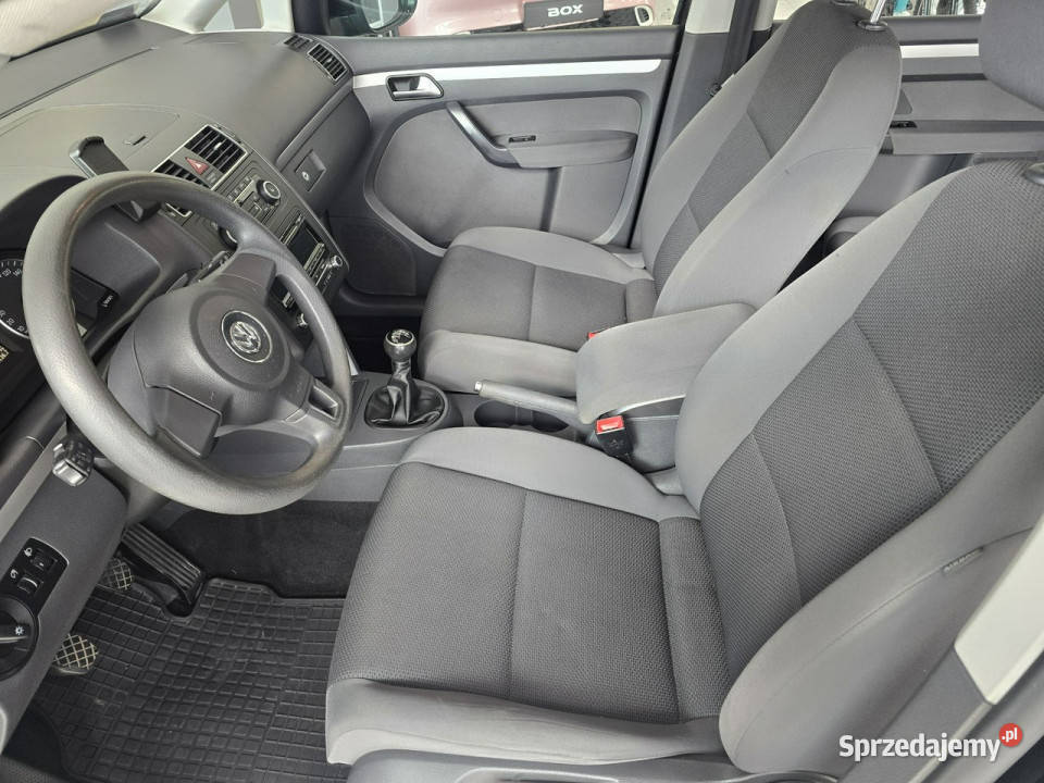 Volkswagen Touran 16TDI 105 Grzane fotel Stan II Touran Tarnów