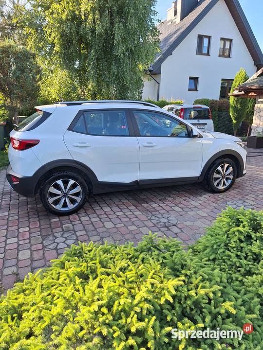 KIA STONIC 2023 12l WERSJA L manualna Rydzyny
