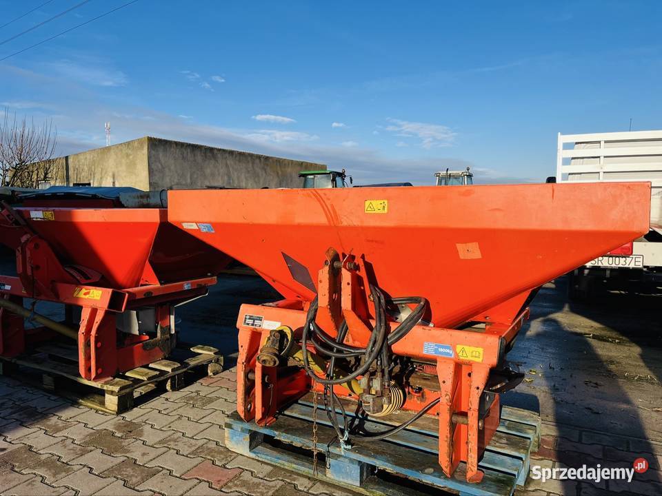 Rozsiewacz nawozów Kuhn Rauch 935 mds Kuhn 732 Chwałkowo
