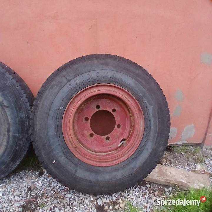 Sprzeda 4 koła z przyczepy świętokrzyskie Sandomierz
