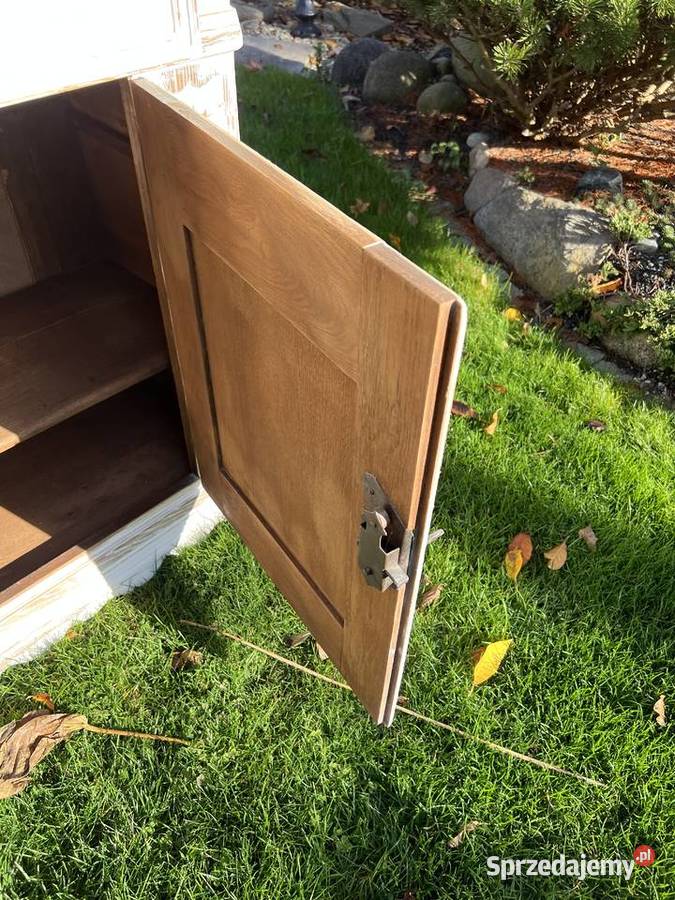 Komoda szafa drewniana Szafy i garderoby Żary