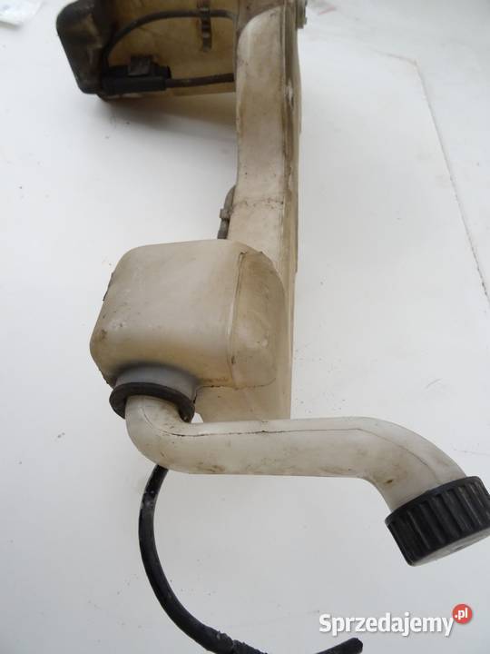 ZBIORNICZEK SPRYSKIWACZY MERCEDES ACTROS MP2 MP3