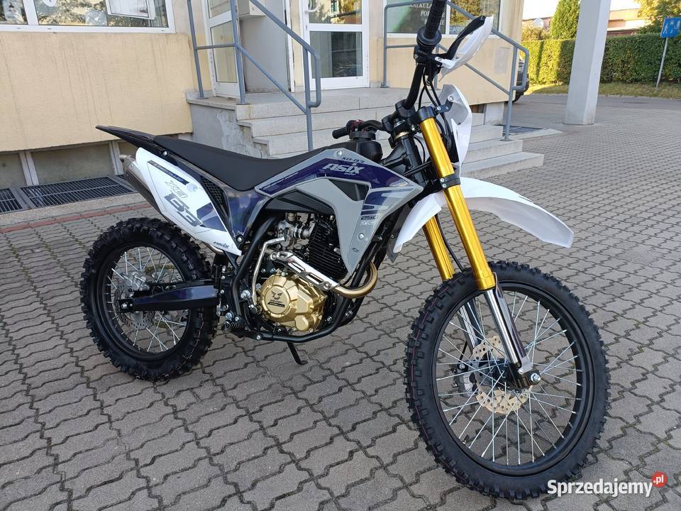Sprzedam mtocykl CROSS ASIX CRS 250 XB83 250 Pozostałe warmińsko-mazurskie Kętrzyn