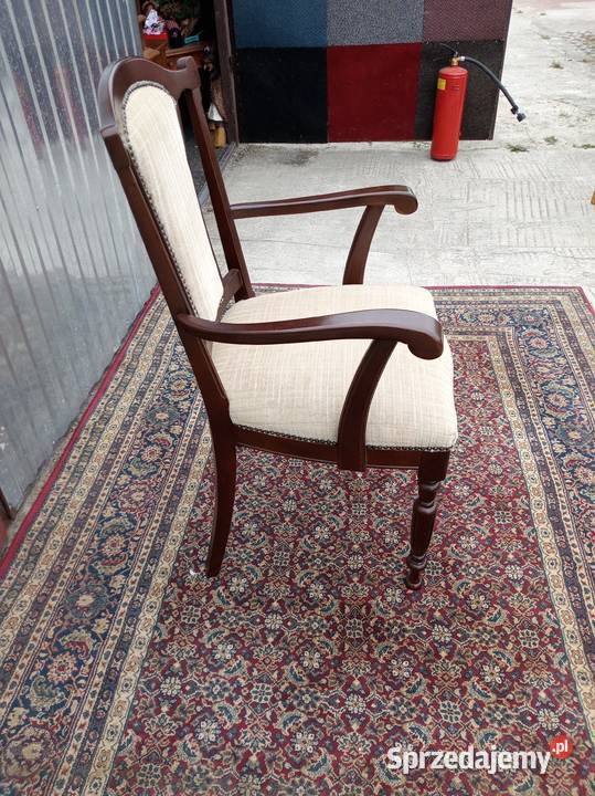 Fotel sprzedam Borówno