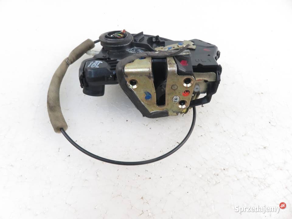 ZAMEK LEWY PRZEDNI TOYOTA COROLLA E12 6 PIN osobowe Zamki, wkładki i kluczyki