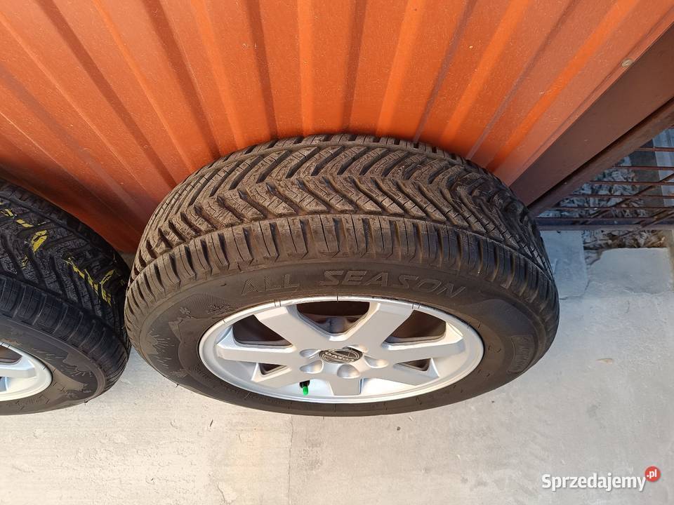 Koła Volvo S40 II 15 5x108 ET46 Borbet opony Piastów