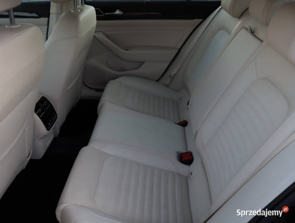 VW Passat 20 TDI isofix sprzedam
