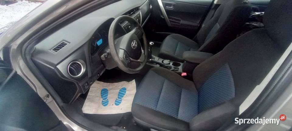 Bezwypadkowa Toyota Auris benzyna zamiana ABS Paczków