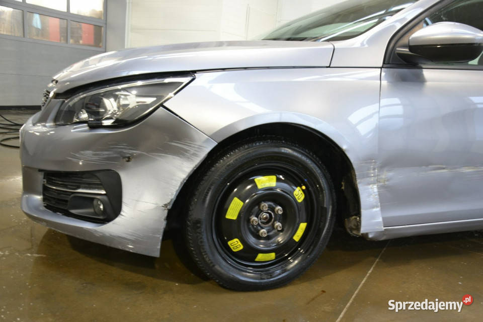 Peugeot 308 lifcie15 blue hdi 130 6biegów tablet Rok produkcji 2019 małopolskie Kęty sprzedam