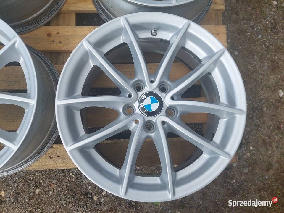 Oryginalne felgi aluminiowe BMW 17 Et32 75J Truskolasy