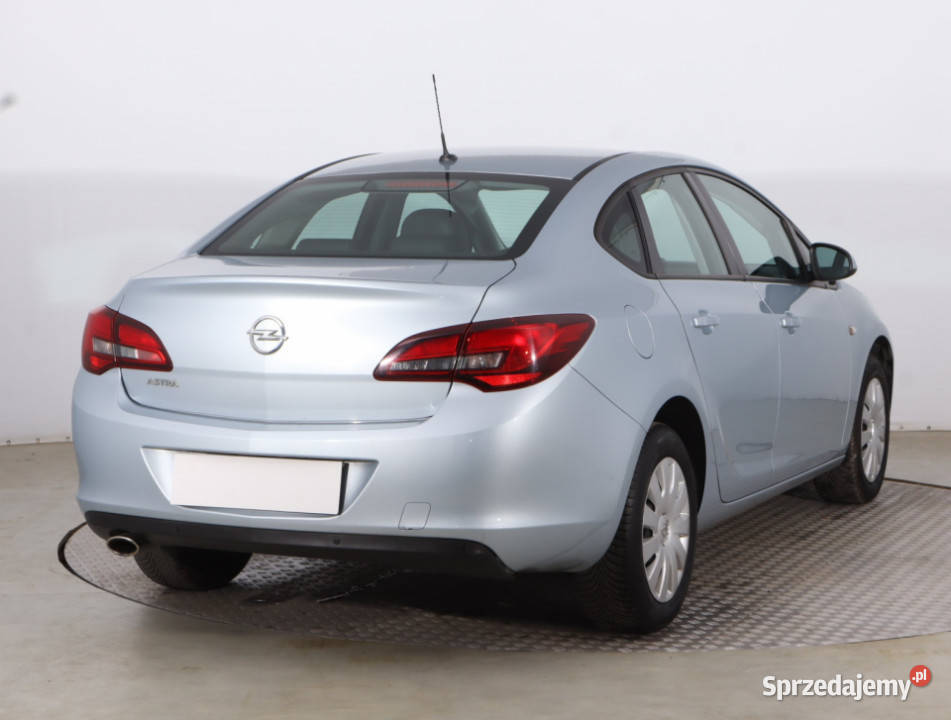 Opel Astra 14 T LPG 1364cm3 Piaseczno