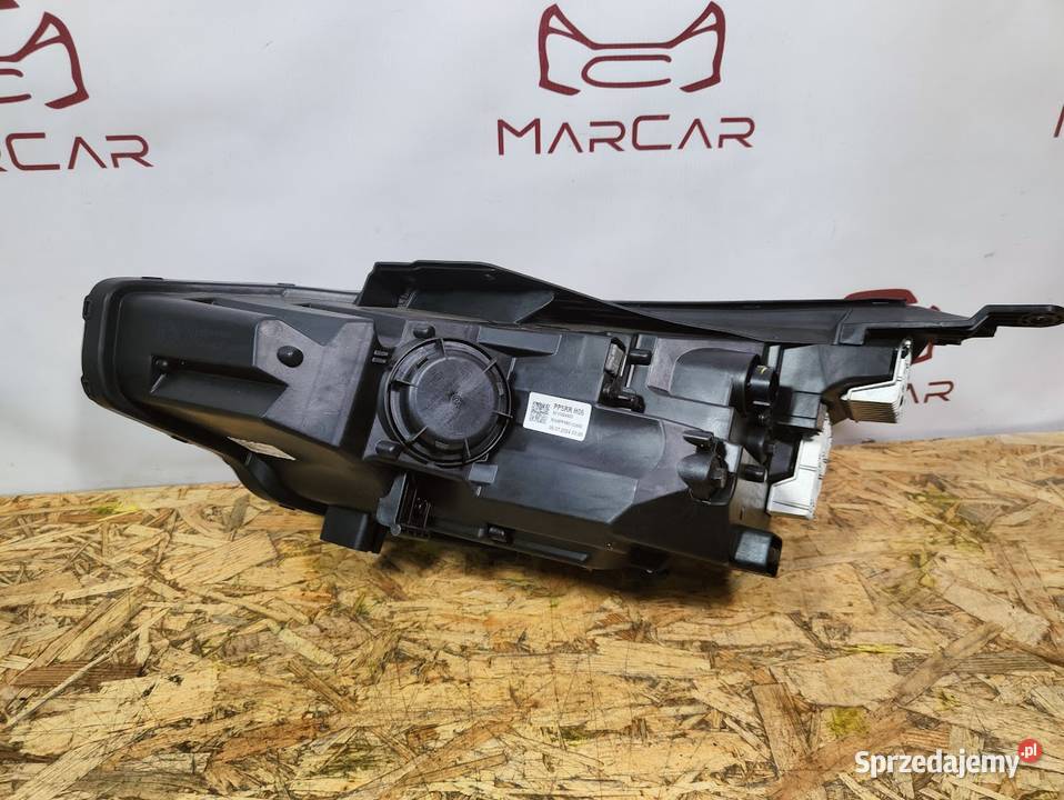 Lampa Prawy Przód Hyundai i30 III Lift 20 FULL Pleszew