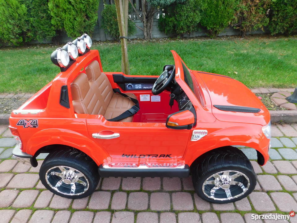 Samochód na akumulator FORDRANGER napęd 4x4 świętokrzyskie Piekoszów