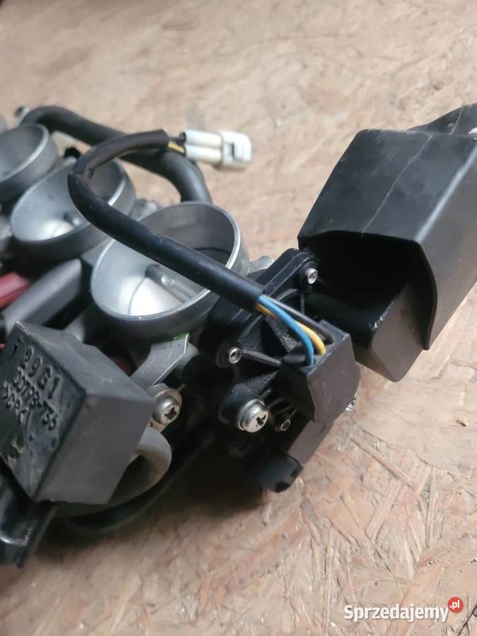 Suzuki GSXR GSXR 600 750 K8 K9 przepustnice Przepustnice Nowy Tomyśl sprzedam