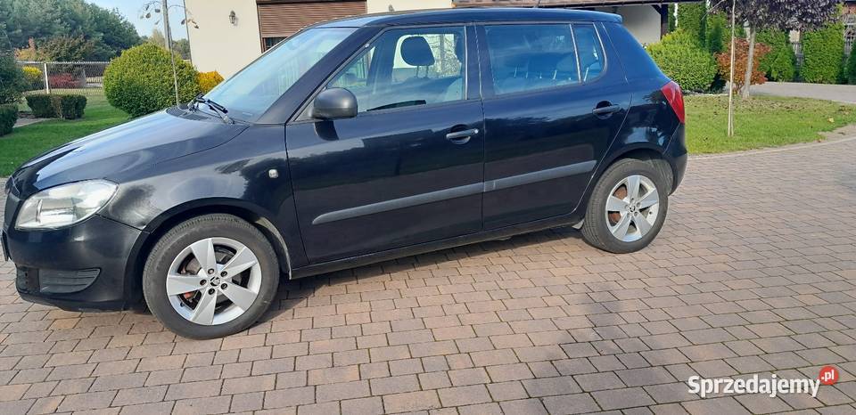 Skoda Fabia 12 htp Długie Opłaty śląskie Hutki