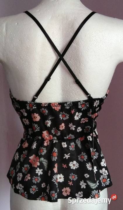 Nowa czarna bluzka letni top na ramiączkach w Krosno sprzedam