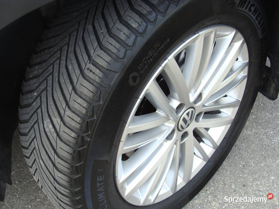 Vw Tiguan 20 TDI panoramasam parkujenavi itd autoalarm Tiguan Białystok