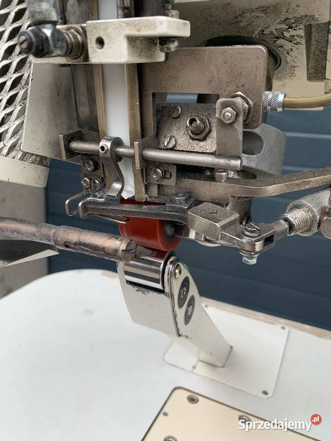 Pfaff 8304 Uszczelniacz szwów klejarka Produkcja Łaskarzew