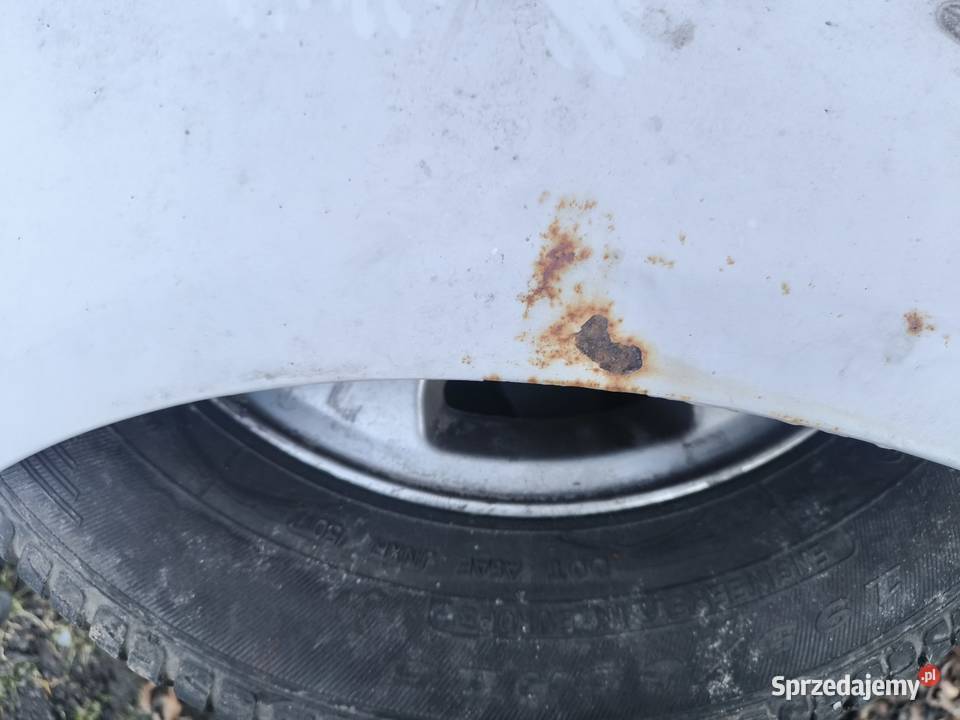 Błotnik prawy VW golf 5 50 zl