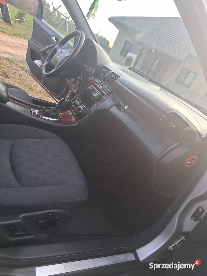 Sprzedam Mercedes c180 classic 2003r