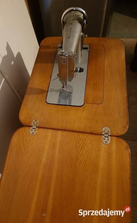 Zabytkowa Maszyna do szycia Łucznik czasy PRL Bielsko-Biała
