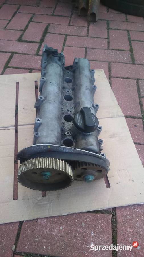 Pokrywa zaworów wałki Golf 4 14 16V Kiszkowo