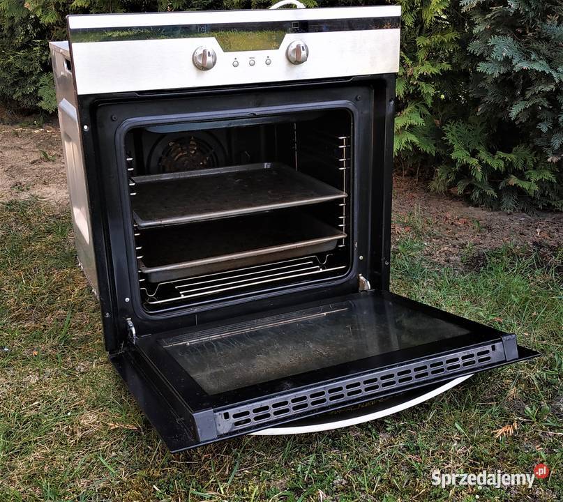 PIEKARNIK AMICA EBP6421 DO ZABUDOWY Srebrny Kuchenki i piekarniki sprzedam