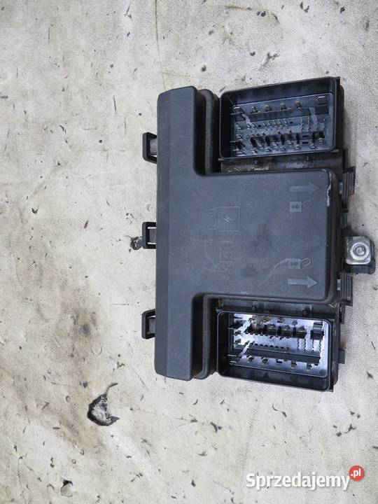 SKRZYNKA BEZPIECZNIKÓW MONDEO MK5 FG9T14A067RA sprzedam