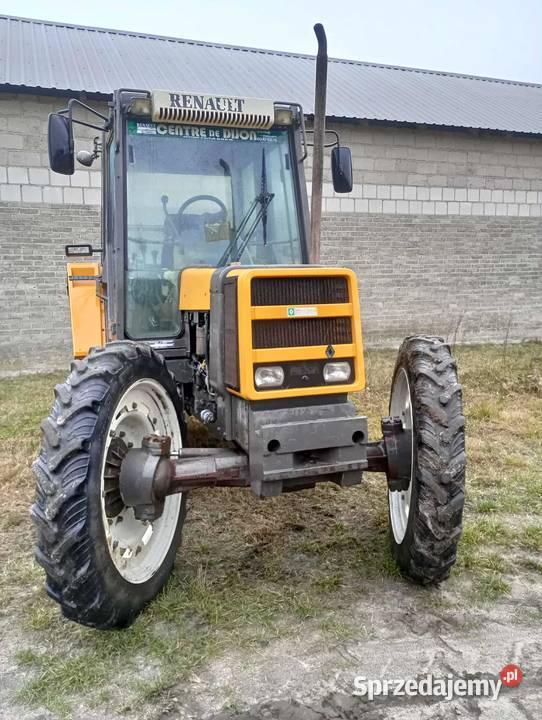 Ciagnik RENAUL 9514 Zwoleń