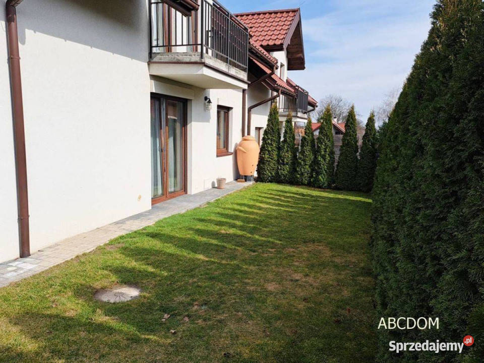 Dom gotowy do zamieszkania 3 miejsca postojowe Zielonki