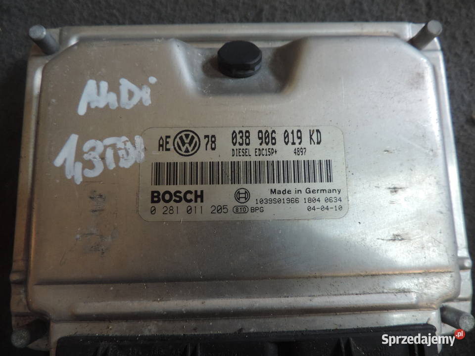 KOMPUTER VW PASSAT B5 FL 038906019KD 0281011205 Nowy Sącz