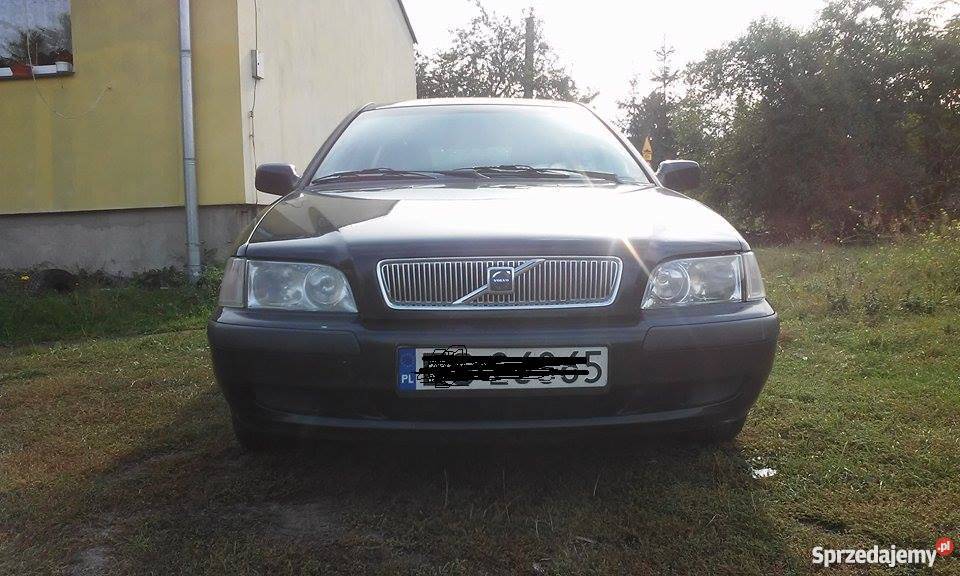 Sprzedam Volvo V40/ Lub zamienie Łask Sprzedajemy.pl