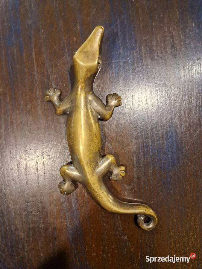 FIGURKA jaszczurki z metalu z Aghartastara