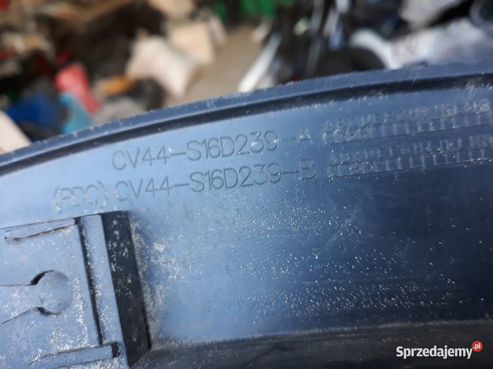 FORD KUGA MK2 LISTWA BŁOTNIKA LEWA PRZÓD LEWY osobowe wielkopolskie Międzychód